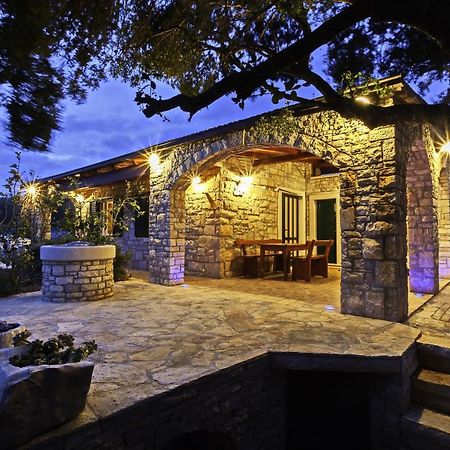 Stone House San Pelegrin Villa Vela Luka Exterior photo